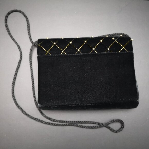 Heys International Canada Black Velvet Magnetic Closure Evening / Crossbody Bag - Picture 2 of 7